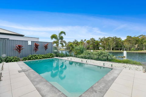 OSPREY ISLAND RETREAT - Accommodation Guide 2