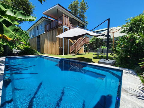 OXLEY Mineral Pool & Private Home SuburbanSTAY - Accommodation China 0