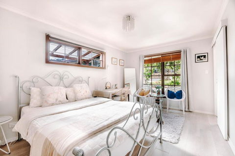 One-Bedroom Suite-Close To Beach And CBD - Accommodation Asia 0