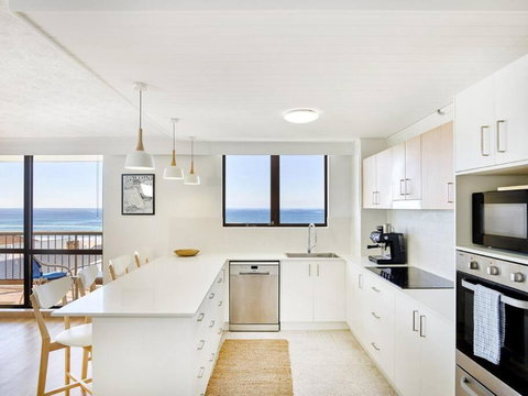 Palm Beach Side 2 Bedroom Apartment - Accommodation Asia 1