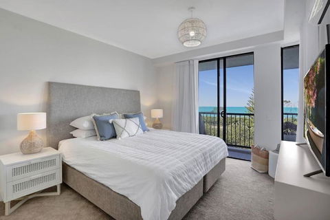 Panoramic Ocean View 2 Bed 2 Bath - Accommodation Guide 1