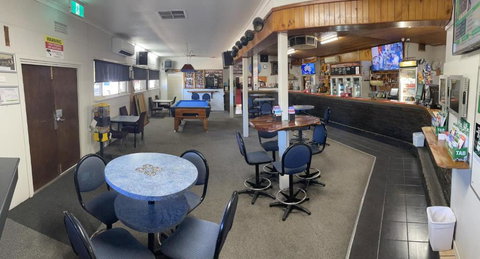 Paringa Hotel Motel - Accommodation Asia 1