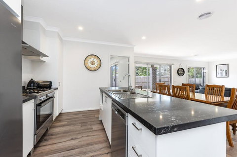 Park View - Accommodation Asia 1