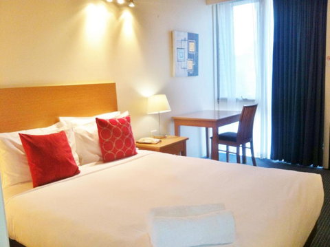 Parkwood Motel & Apartments - Accommodation Asia 3