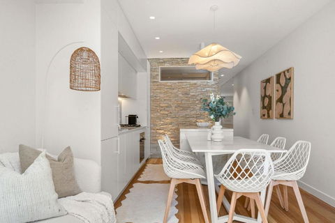 Paddington Perfection Isyd - Accommodation Asia 3