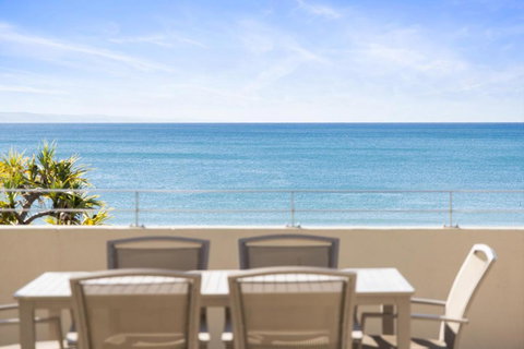 Portofino 7 Beachfront Penthouse - Accommodation Asia 2