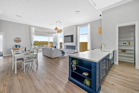 Playa Azul-Beach House On Catherine Hill Bay And Moonee Beach - Accommodation Asia 0