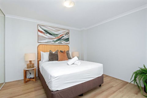 Play & Stay On Hay - Sleeps 2 Or 4 - Accommodation Guide 3