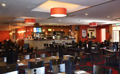 Peppermill Inn Motel - Accommodation Asia 3