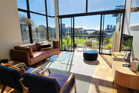 Penthouse With Private Terrace, Parking + 2 Pools - Accommodation Guide 0