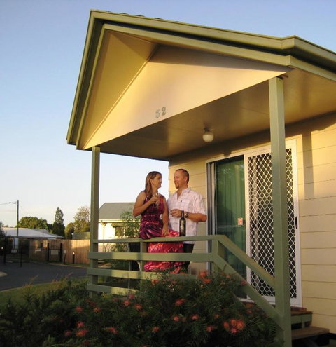PepperTree Cabins, Kingaroy - Accommodation Asia 0