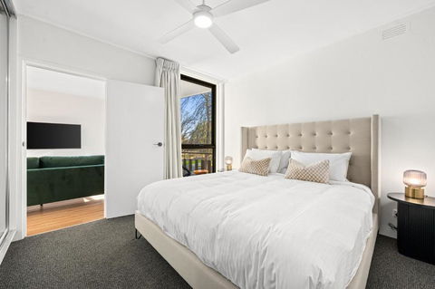 Peppertree Apartments - Accommodation Guide 1