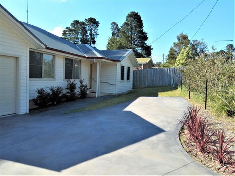Perfect Holiday Home To Relax In Blue Mountains - Accommodation Guide 0