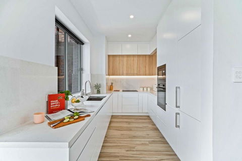 Phoenix At Palm View Collective - Accommodation Guide 1