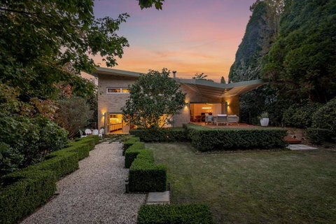 Piano House - Accommodation Asia 0