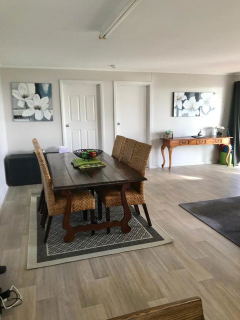 Pine View Holiday Rental - Accommodation Asia 2