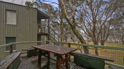 Pinnacle - Accommodation Asia 1