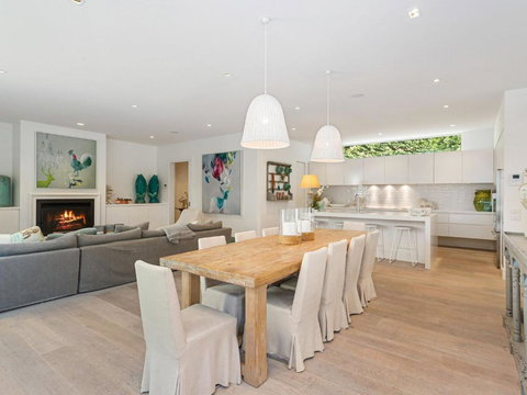 Point King Modern Masterpiece - Accommodation Asia 3