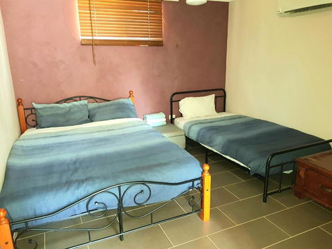 Quiet 2 Bedroom Farm House - Accommodation Asia 2
