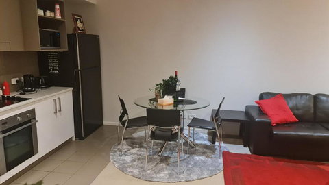 Qure Restaurant And Apartments Canberra Bruce - Accommodation Asia 3