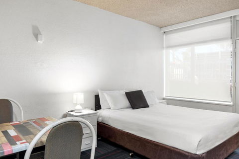 Red Carpet Motel - Accommodation Asia 0