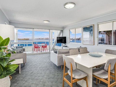 Pumicestone Quays By Luxury Escapes Caloundra - Accommodation Asia 1