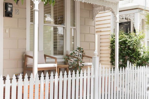Prahran Timeless & Modern Haven, With Parking - Accommodation Asia 0