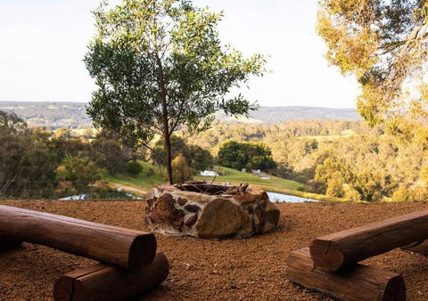 Preston Valley Retreat - Accommodation Asia 3