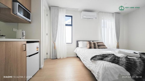 Private Suite With Queen Bed TV - Room 11 - Accommodation Asia 0