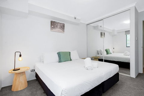 Pyrmont 2 Bed Apartment - Prime Location W Parking - Accommodation Guide 3