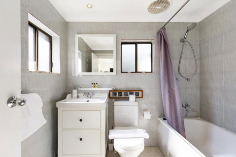 Pyrmont Self-Contained Terrace House (64 BUL) - Accommodation Guide 3
