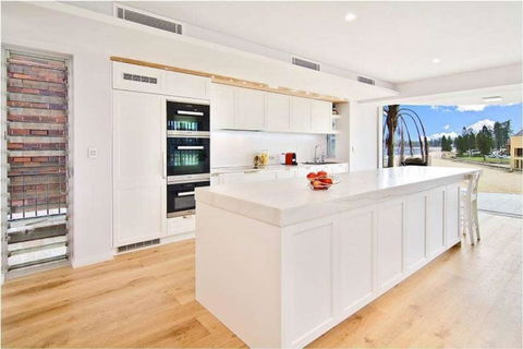 Queenscliff Penthouse - Beachfront - Accommodation Asia 1
