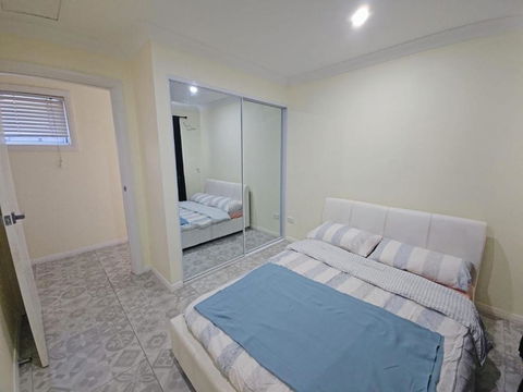 Realhome - Accommodation Guide 1