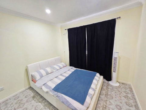 Realhome - Accommodation Guide 0