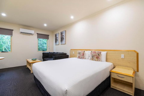 Red Bridge Motor Inn - Accommodation Guide 1