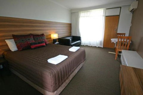 Red Cedars Motel - Accommodation Asia 2