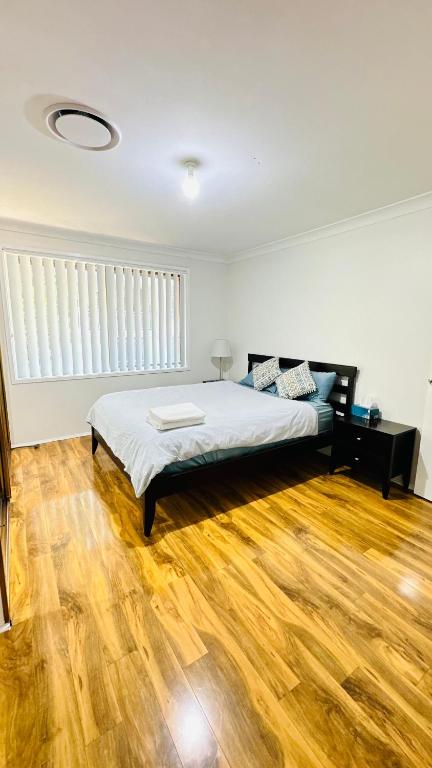 Quiet Family Townhouse In Wollongong CBD - Accommodation Asia 2