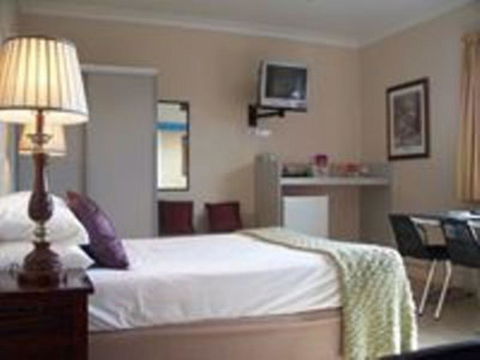 Aspect Central - Accommodation Guide 2