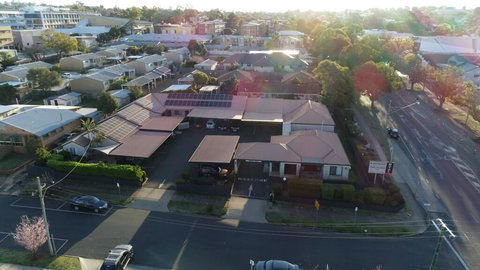 Asters On James Motor Inn - Accommodation China 1