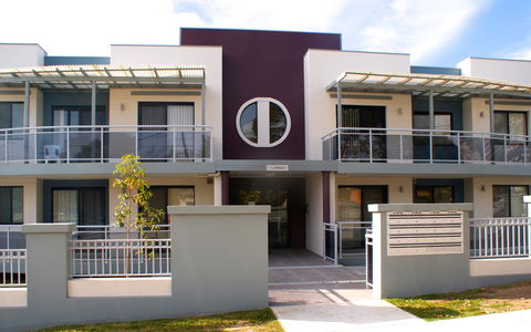 Astina Serviced Apartments - Central - Accommodation Asia 1