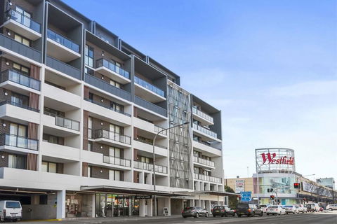 Astra Apartments Liverpool - Accommodation Asia 1