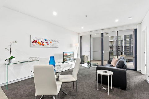 Astra Apartments Wollongong CBD - Accommodation Asia 0