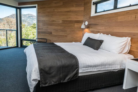 At The Bay - Accommodation Asia 1