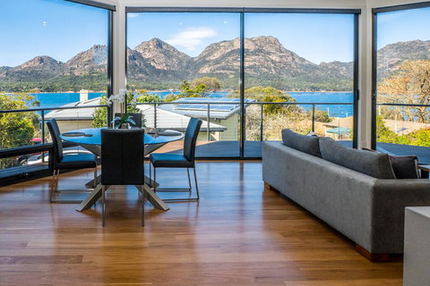 At The Bay - Accommodation Asia 2