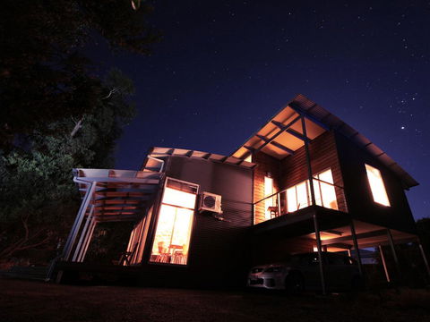 At The Gap Holiday Home - Accommodation Asia 2