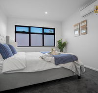 AU.JOY 3 Bed Townhouse Burwood 3 - Accommodation Asia