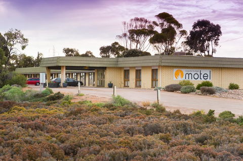 Augusta Budget Motel - Accommodation Asia 0