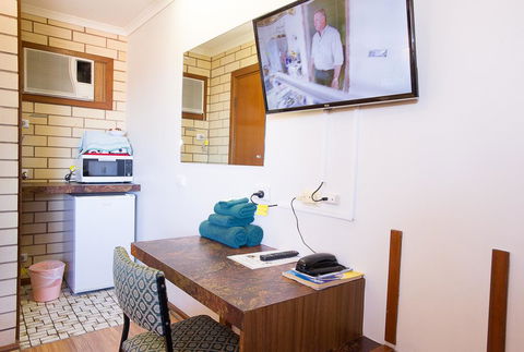 Augusta Budget Motel - Accommodation Asia 2