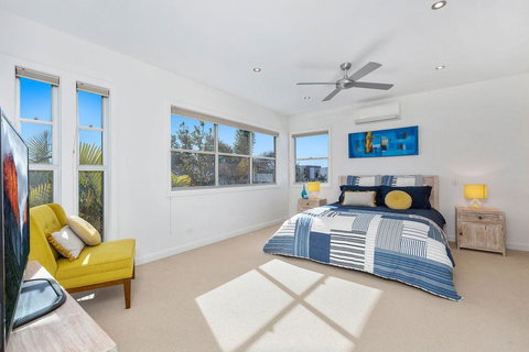 Augusta House - Accommodation China 2