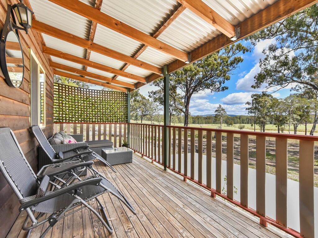 Ellalong NSW Accommodation Guide